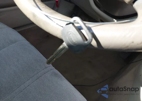 1999 Toyota Avalon Xl from USA, damaged, VIN 4T1BF18B0XU317004